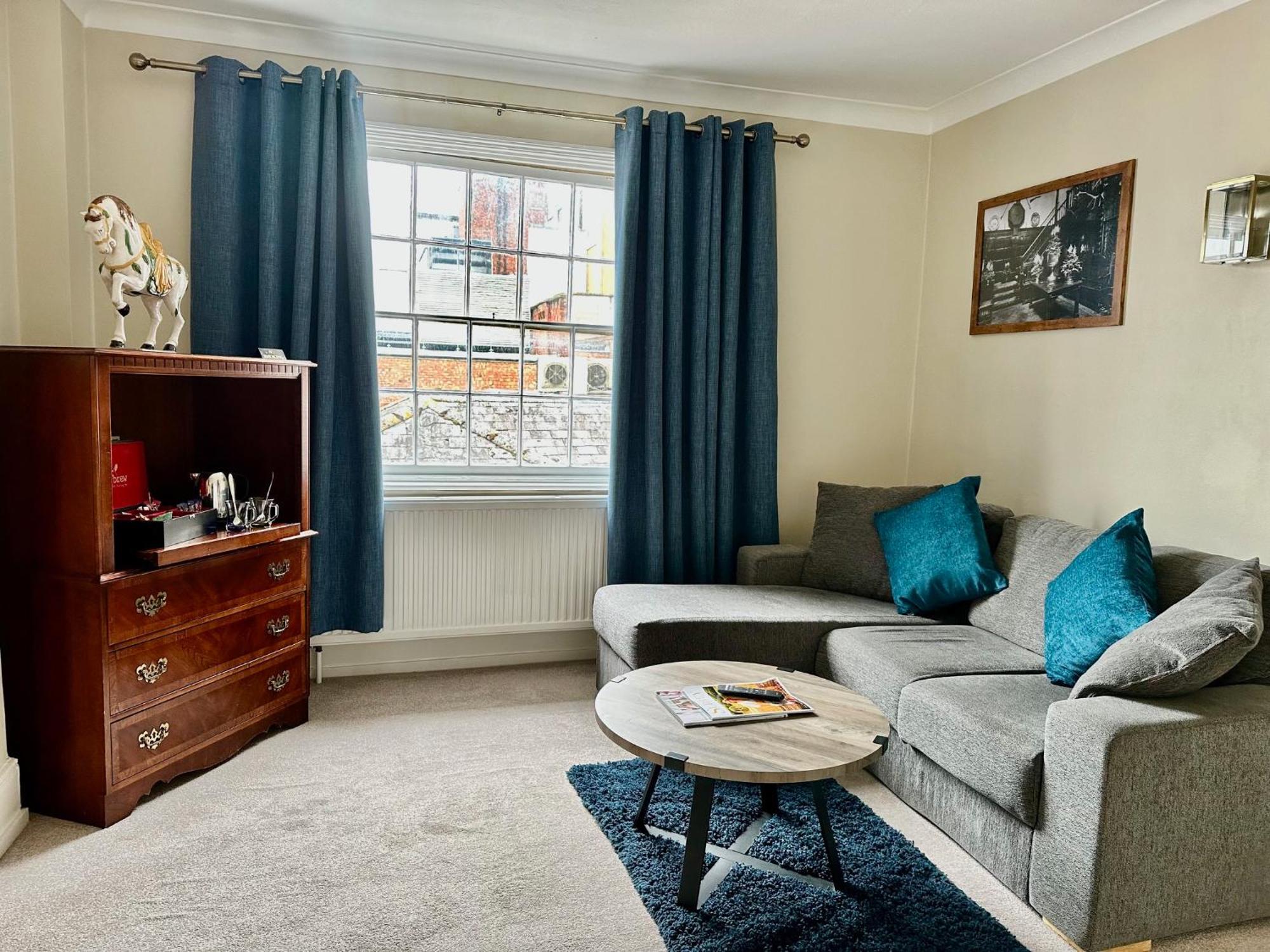 The Angel Posting House & Livery Guildford Exteriér fotografie